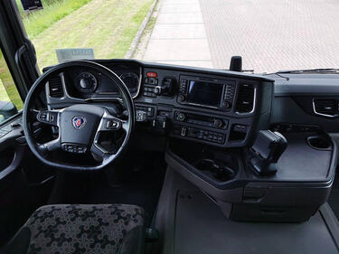 Scania R450